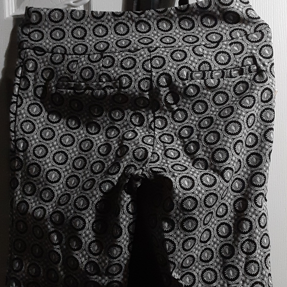 Pants - Picture 5 of 6